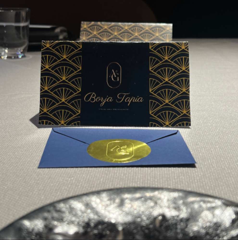 Tarjeta personalizada AG45 para clientes VIP en eventos privados