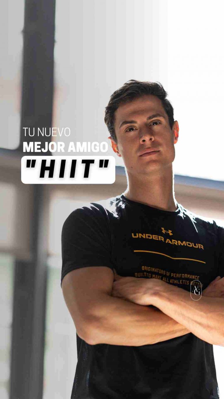 Hiit Vs Fuerza. Entrenador personal explicando qué es el HIIT y cómo ayuda a tonificar